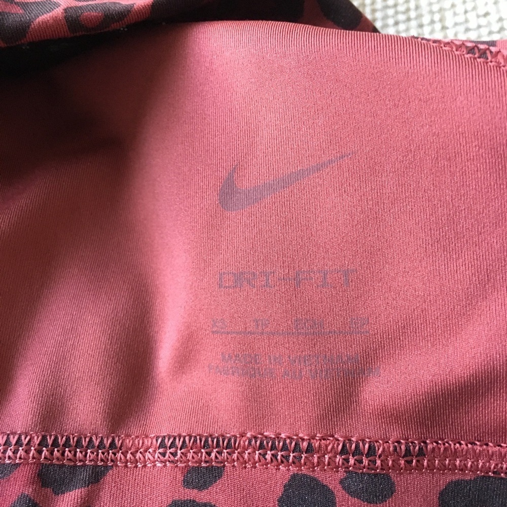 Nike Leopard Print Sports Bra XS - Picture 4 of 4
